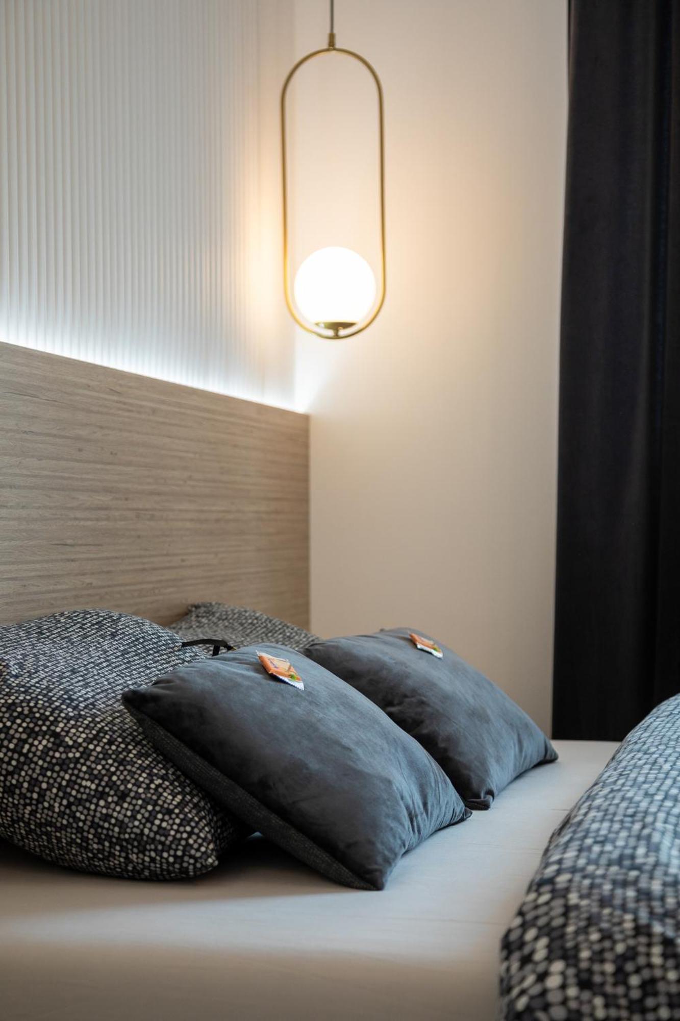 La Dolce Vita,lux Designer Decorated, Free Parking Apartamento