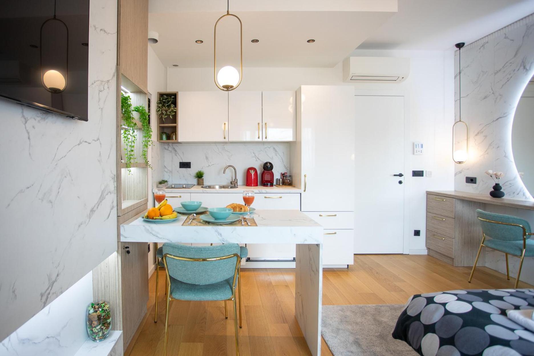 La Dolce Vita,lux Designer Decorated, Free Parking *