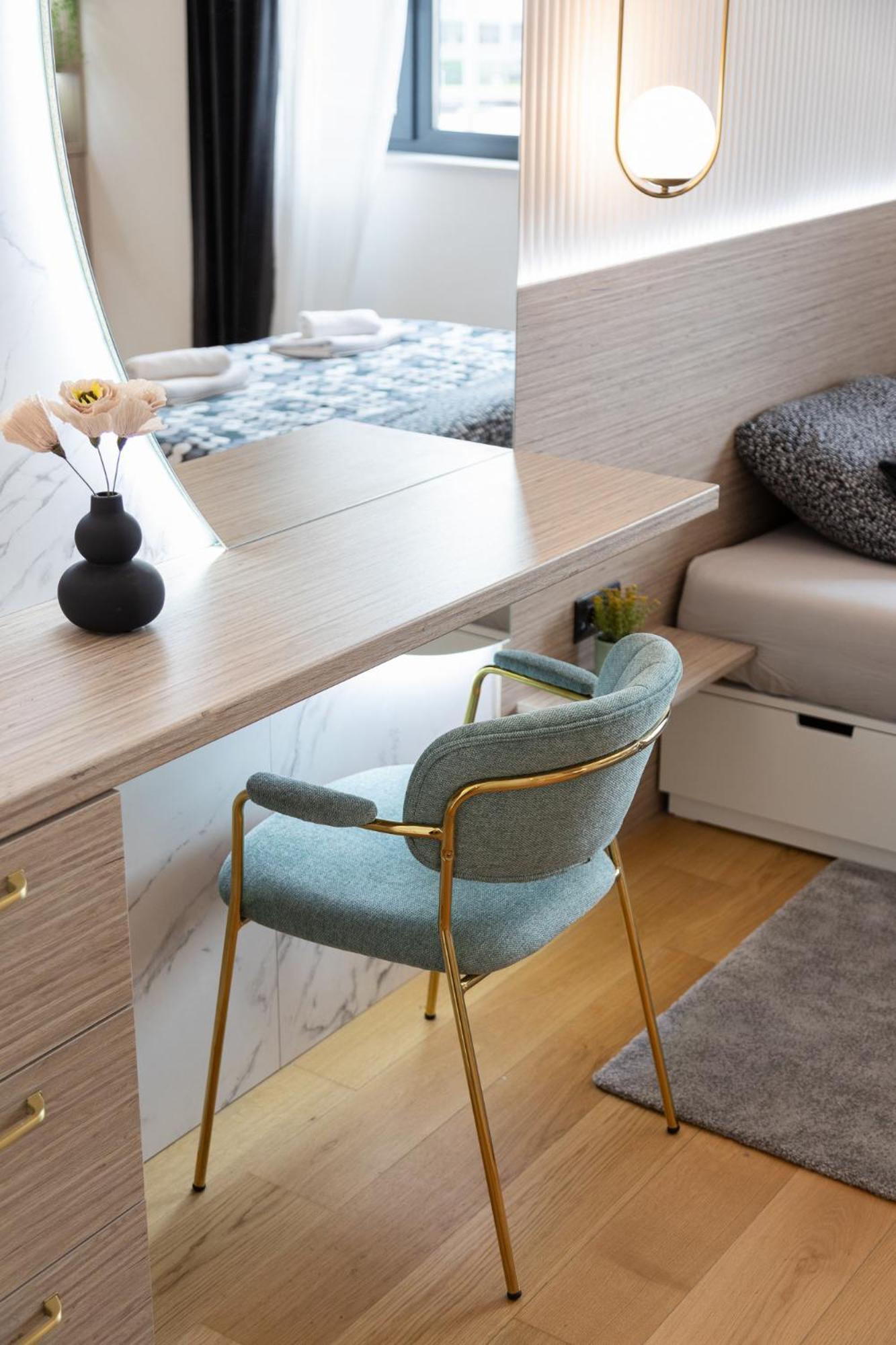 La Dolce Vita,lux Designer Decorated, Free Parking Apartamento